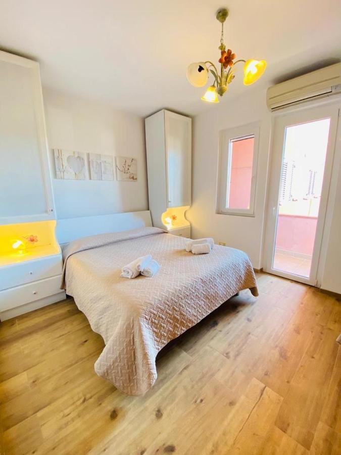 Affittacamere Ciro'S House Olbia Bagian luar foto