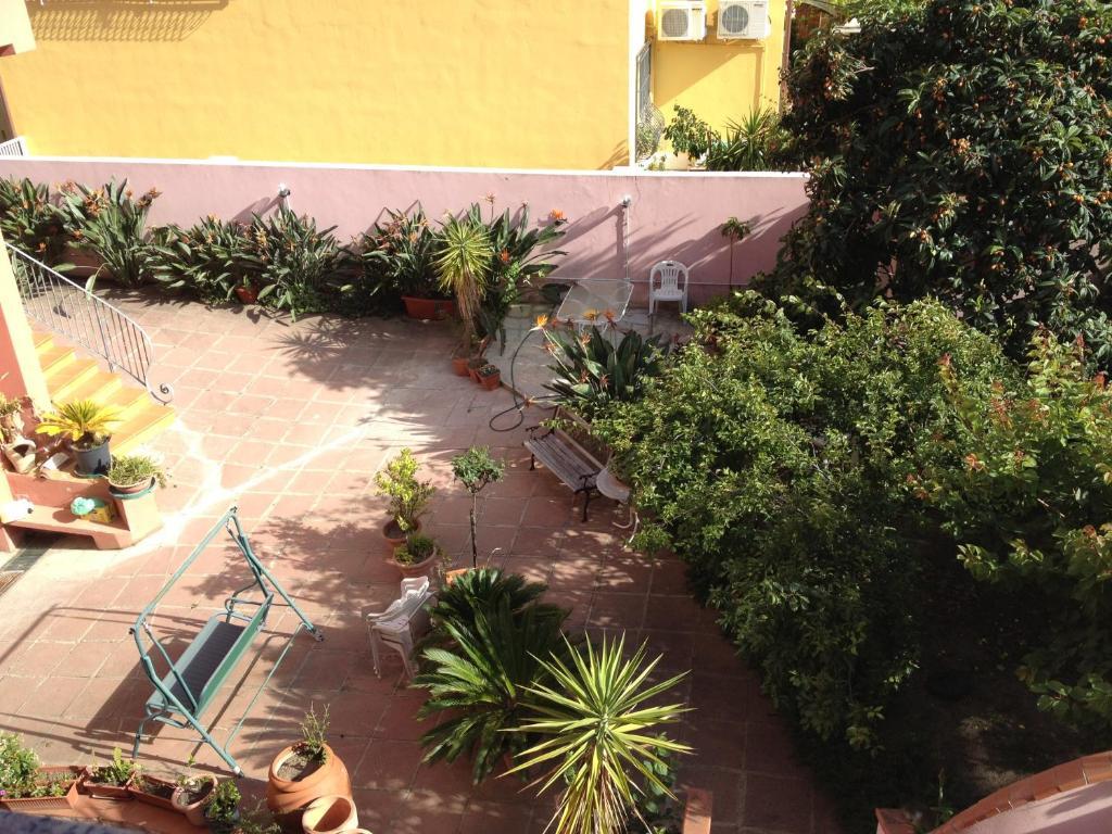 Affittacamere Ciro'S House Olbia Bagian luar foto